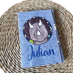 U-Heft Hülle Triceratops oder personalisiert mit Wunschmotiv und Namen